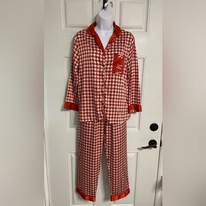 2PC. Red Houndstooth PAJAMA SET